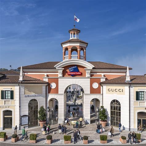 gucci outlet email serravalle scrivia|serravalle outlet.